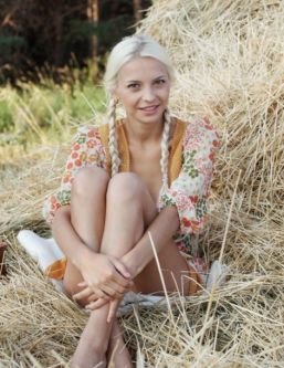  , , +7 (993) 107-1759