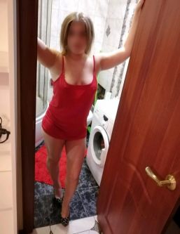  , , +7 (989) 560-9922
